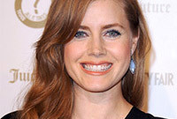 Amy-adams-makeup-for-copper-hair-side